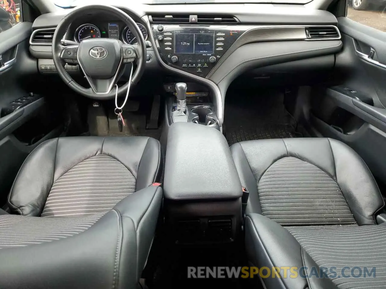 8 Photograph of a damaged car 4T1B11HKXKU843745 TOYOTA CAMRY 2019