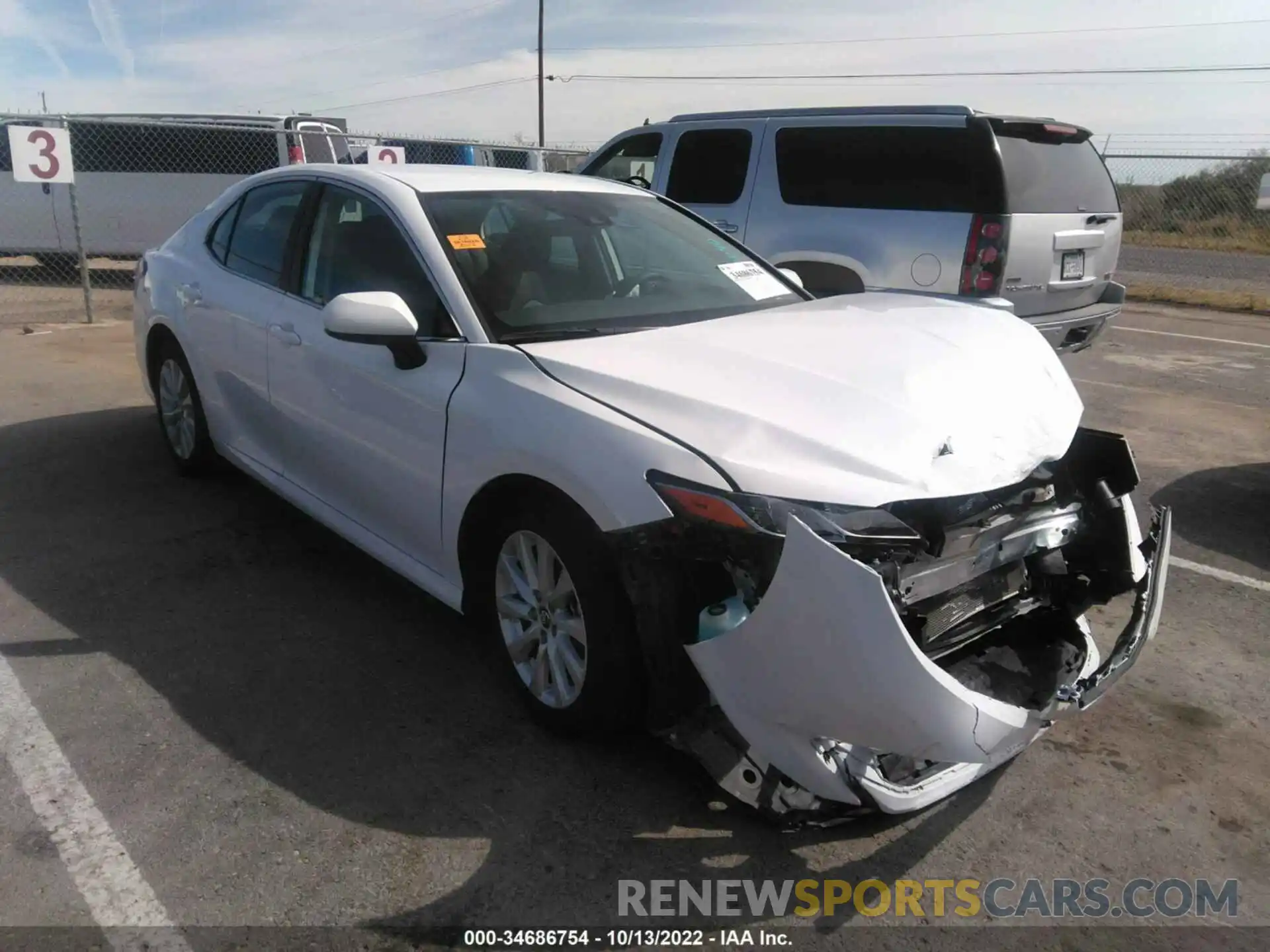 1 Photograph of a damaged car 4T1B11HKXKU845110 TOYOTA CAMRY 2019