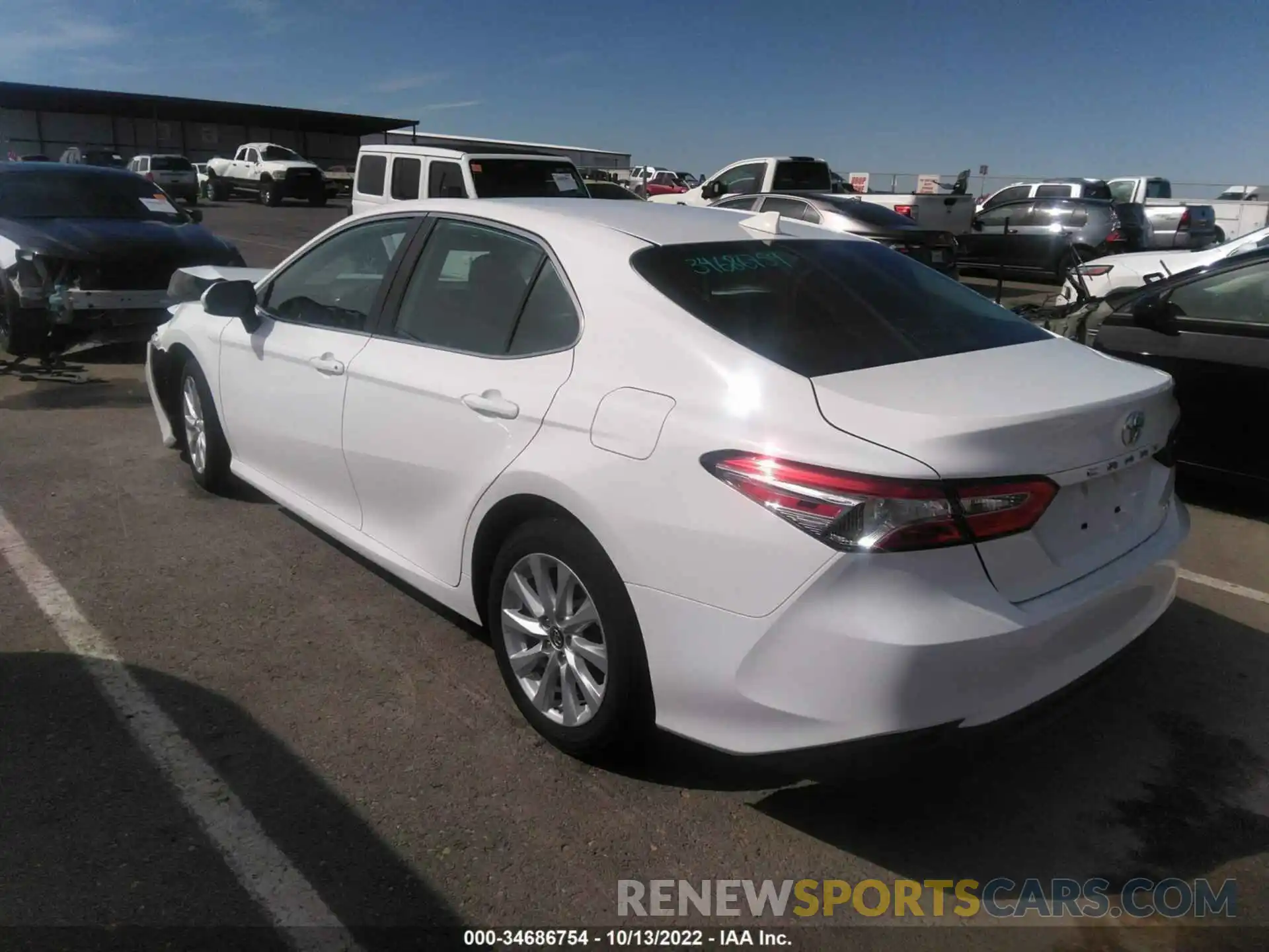 3 Photograph of a damaged car 4T1B11HKXKU845110 TOYOTA CAMRY 2019