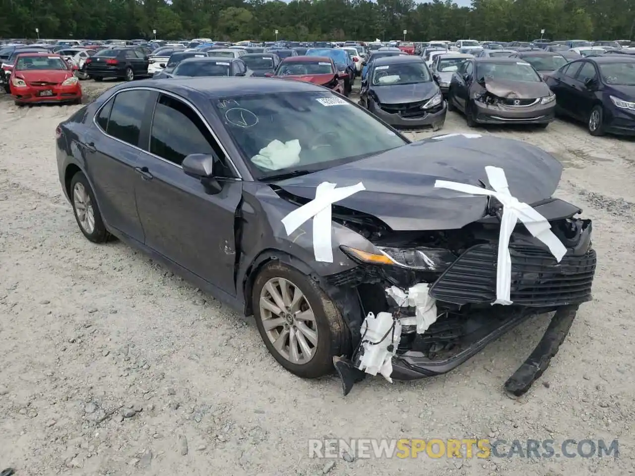 1 Photograph of a damaged car 4T1B11HKXKU851926 TOYOTA CAMRY 2019