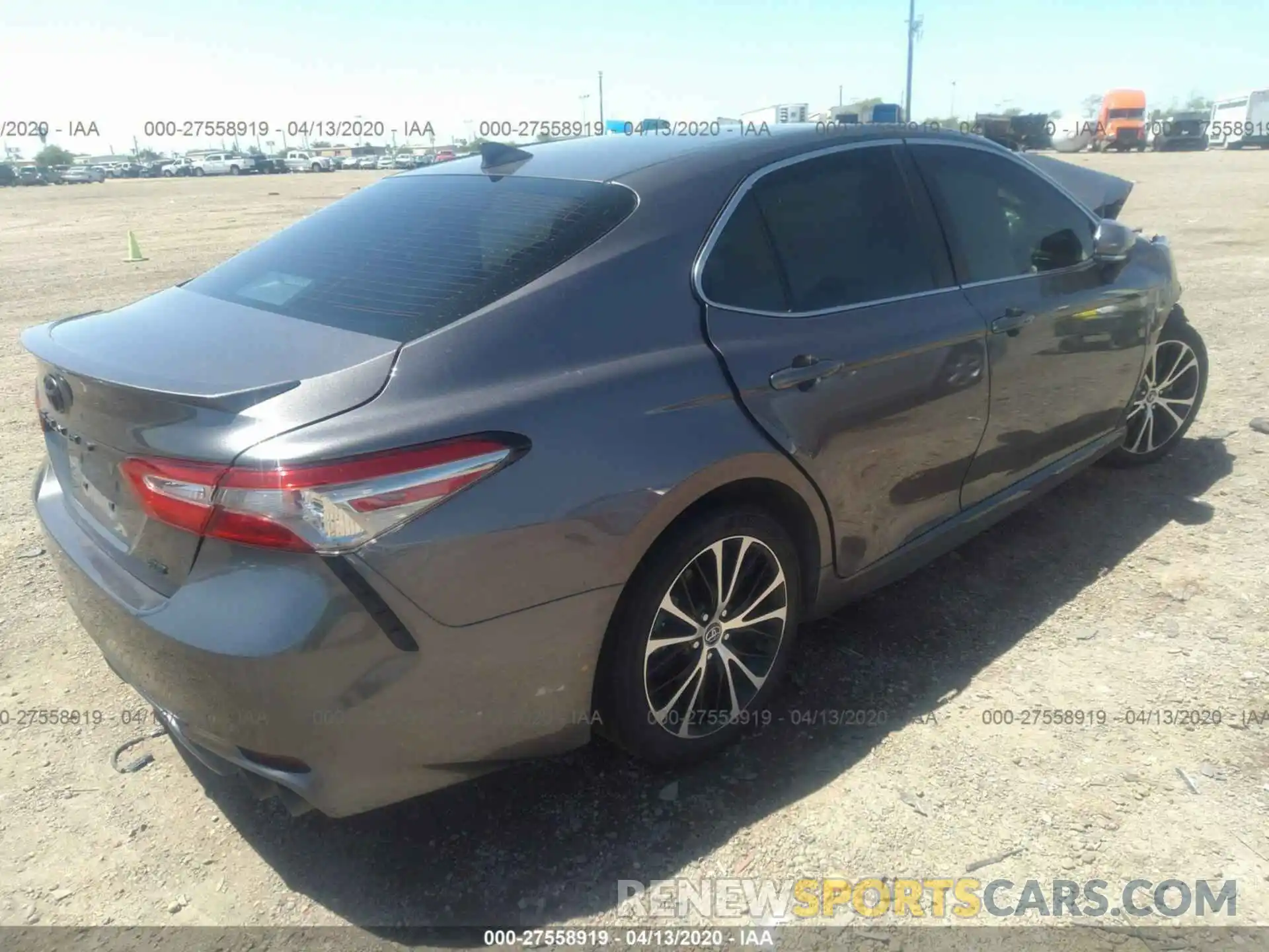 4 Photograph of a damaged car 4T1B11HKXKU852719 TOYOTA CAMRY 2019