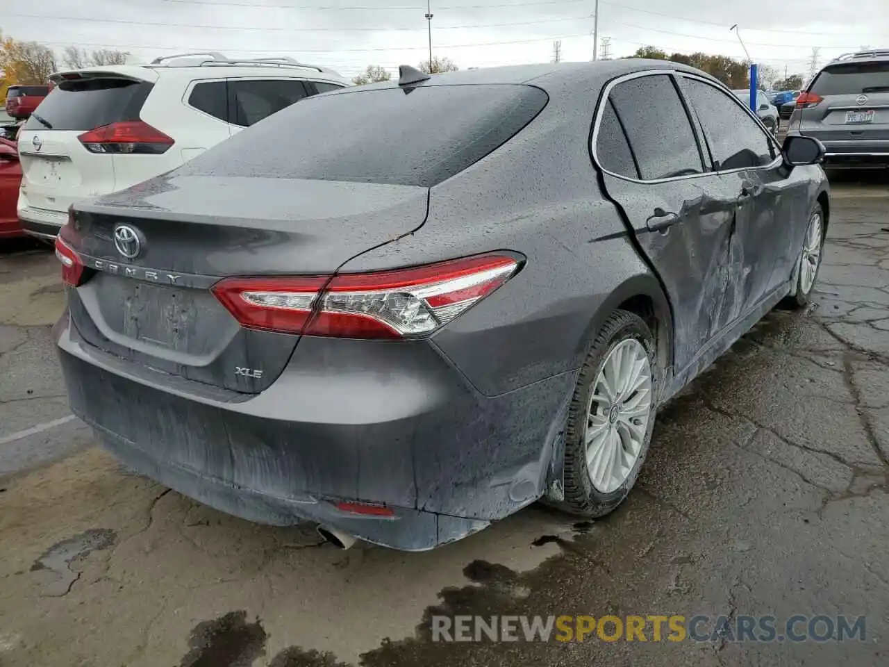 4 Photograph of a damaged car 4T1B11HKXKU854146 TOYOTA CAMRY 2019