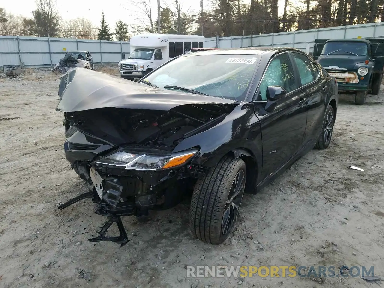 2 Photograph of a damaged car 4T1B11HKXKU856415 TOYOTA CAMRY 2019