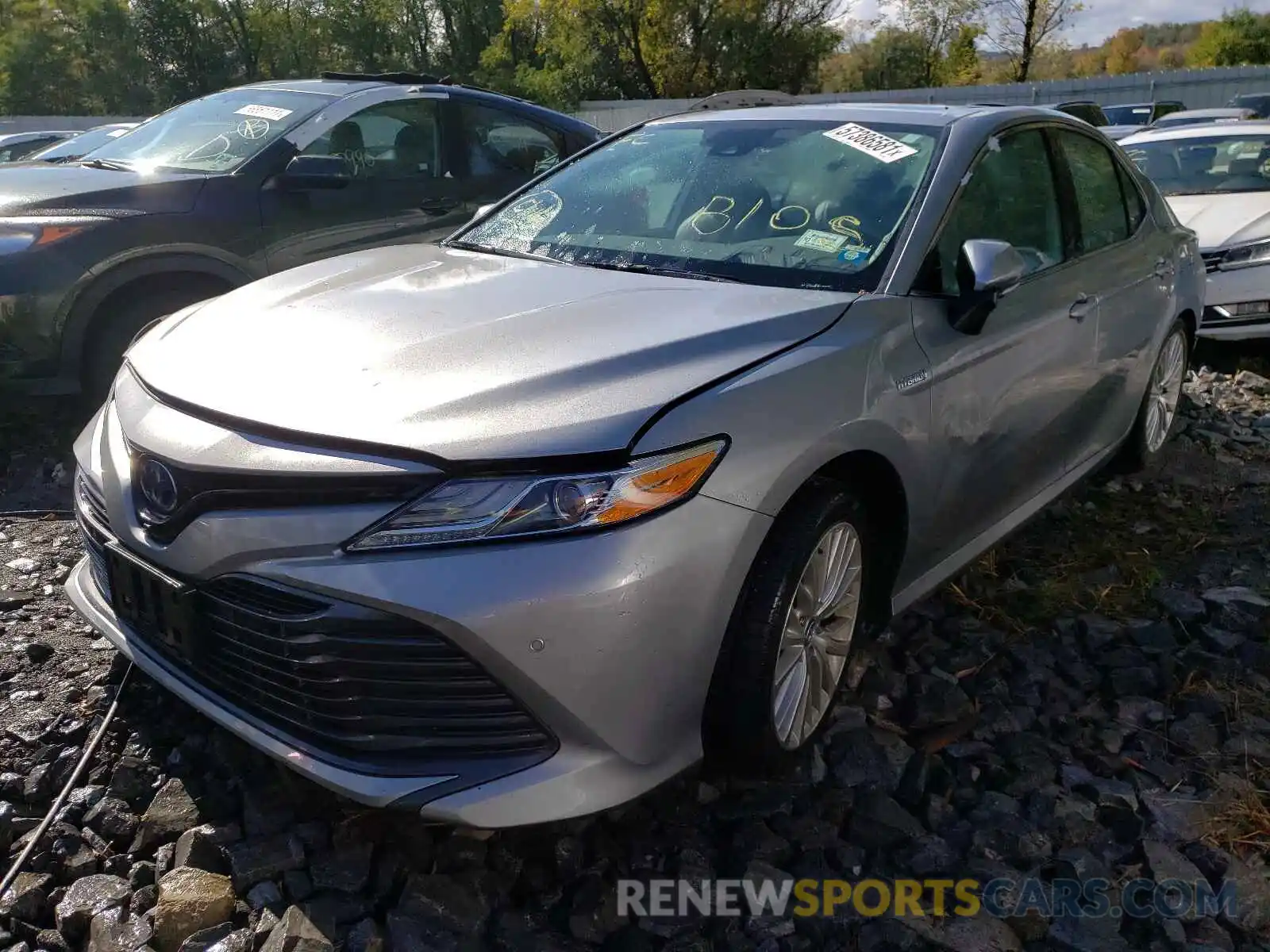 2 Photograph of a damaged car 4T1B21HK0KU010937 TOYOTA CAMRY 2019