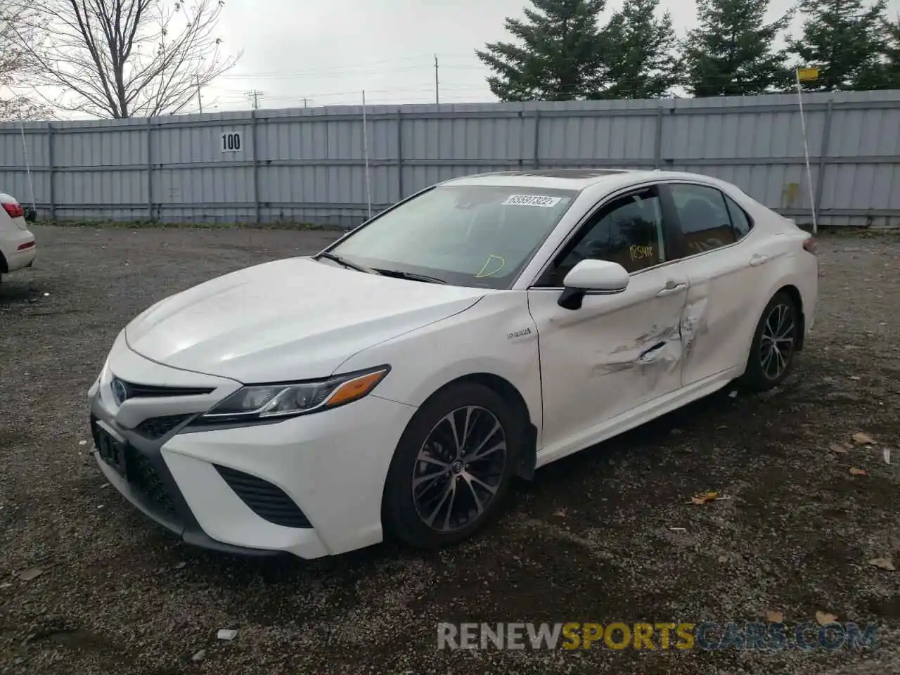 2 Photograph of a damaged car 4T1B21HK1KU513084 TOYOTA CAMRY 2019