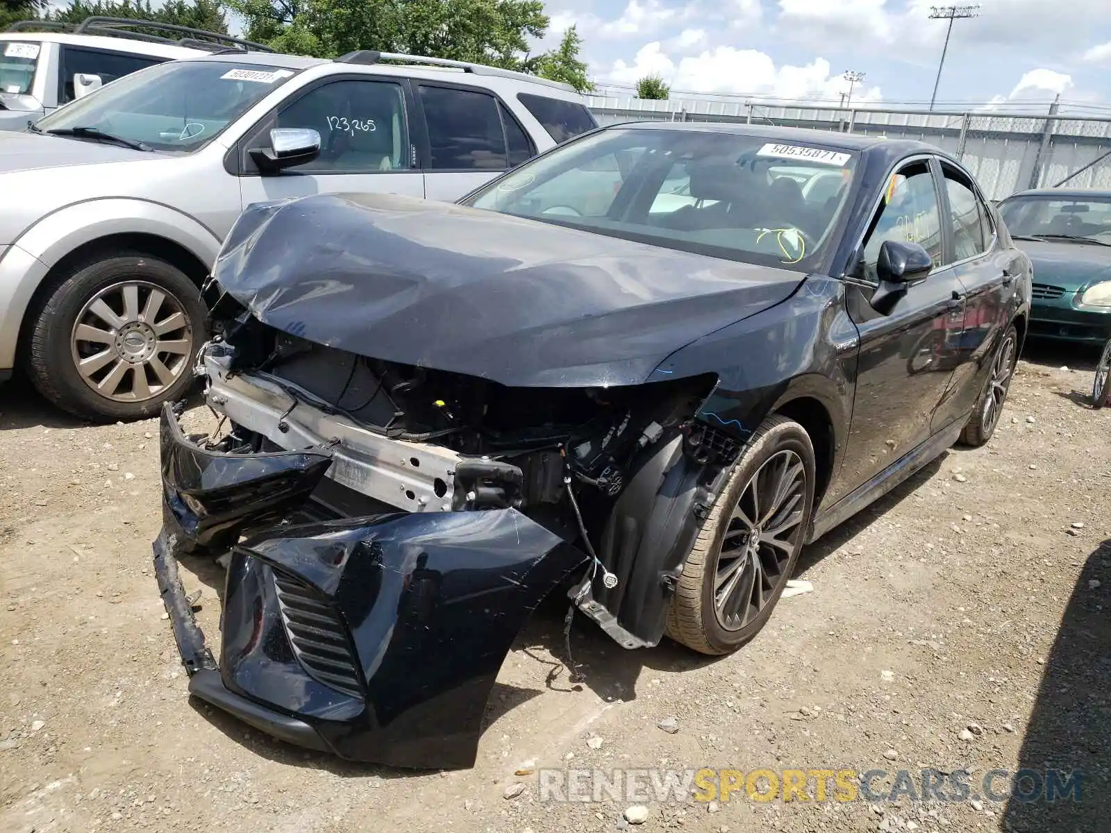 2 Photograph of a damaged car 4T1B21HK2KU014505 TOYOTA CAMRY 2019