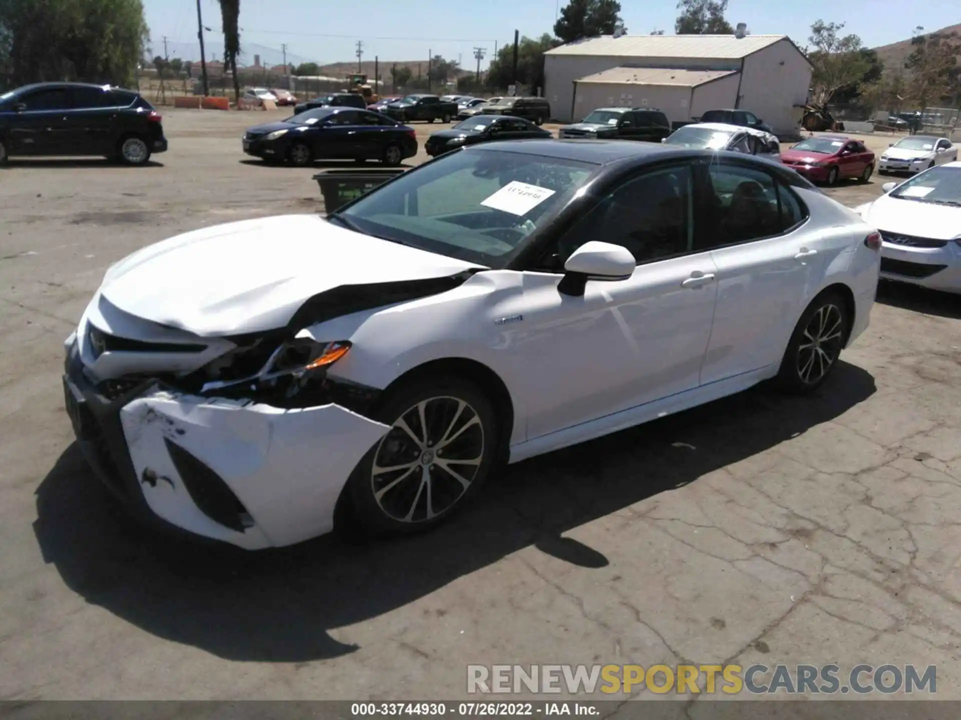 2 Photograph of a damaged car 4T1B21HK2KU511814 TOYOTA CAMRY 2019