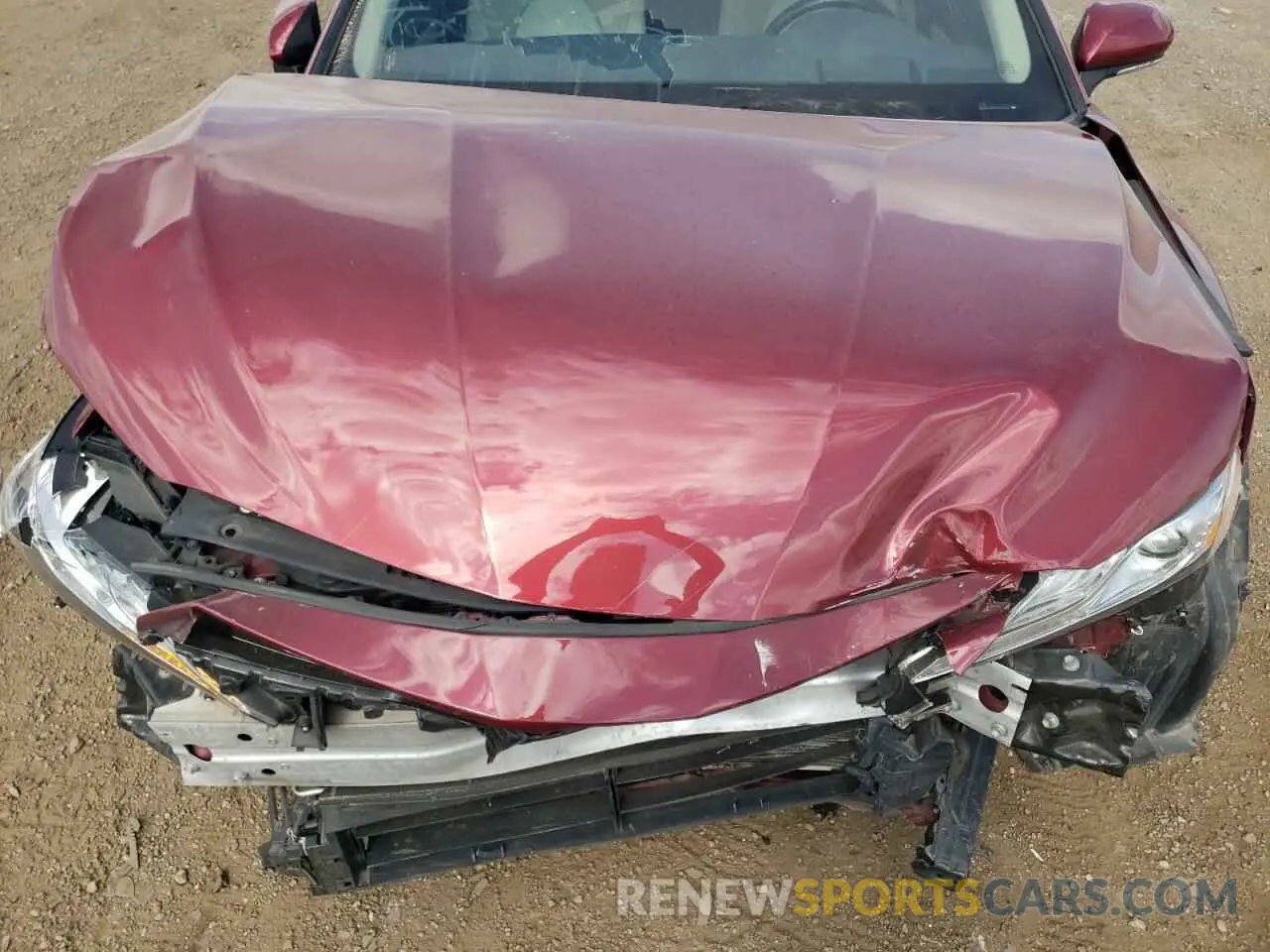 11 Photograph of a damaged car 4T1B21HK2KU511862 TOYOTA CAMRY 2019