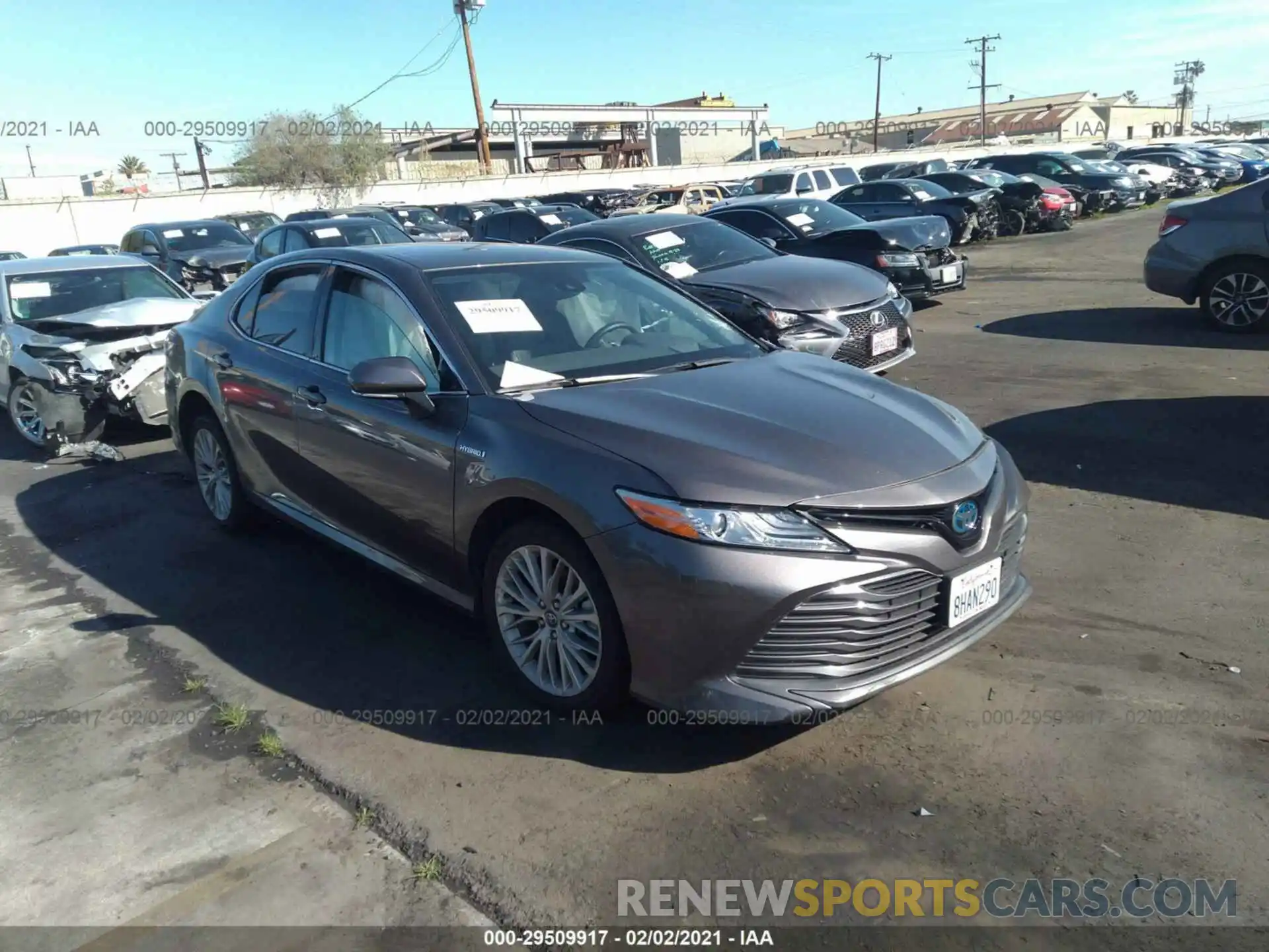 1 Photograph of a damaged car 4T1B21HK3KU010415 TOYOTA CAMRY 2019