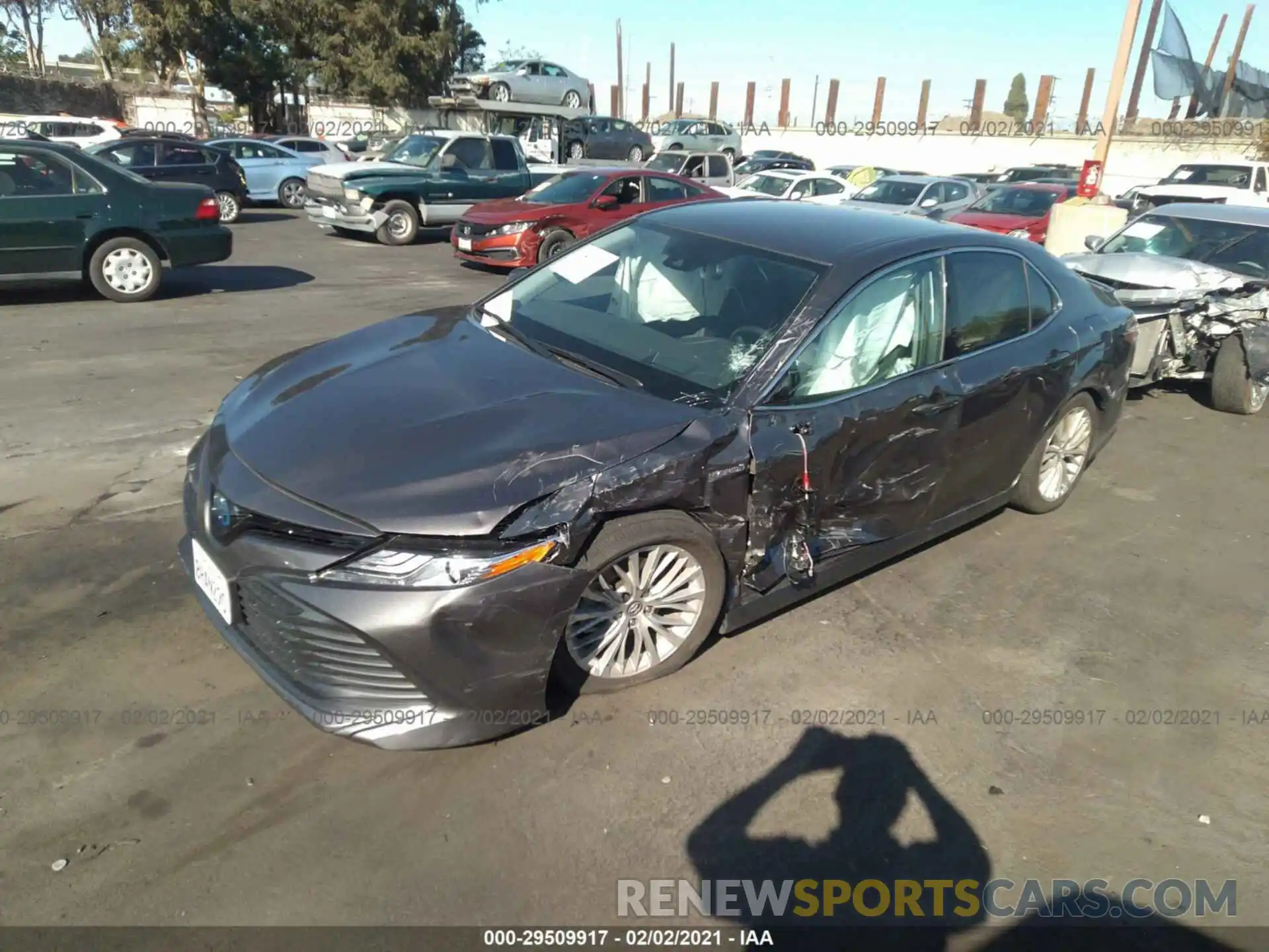 2 Photograph of a damaged car 4T1B21HK3KU010415 TOYOTA CAMRY 2019