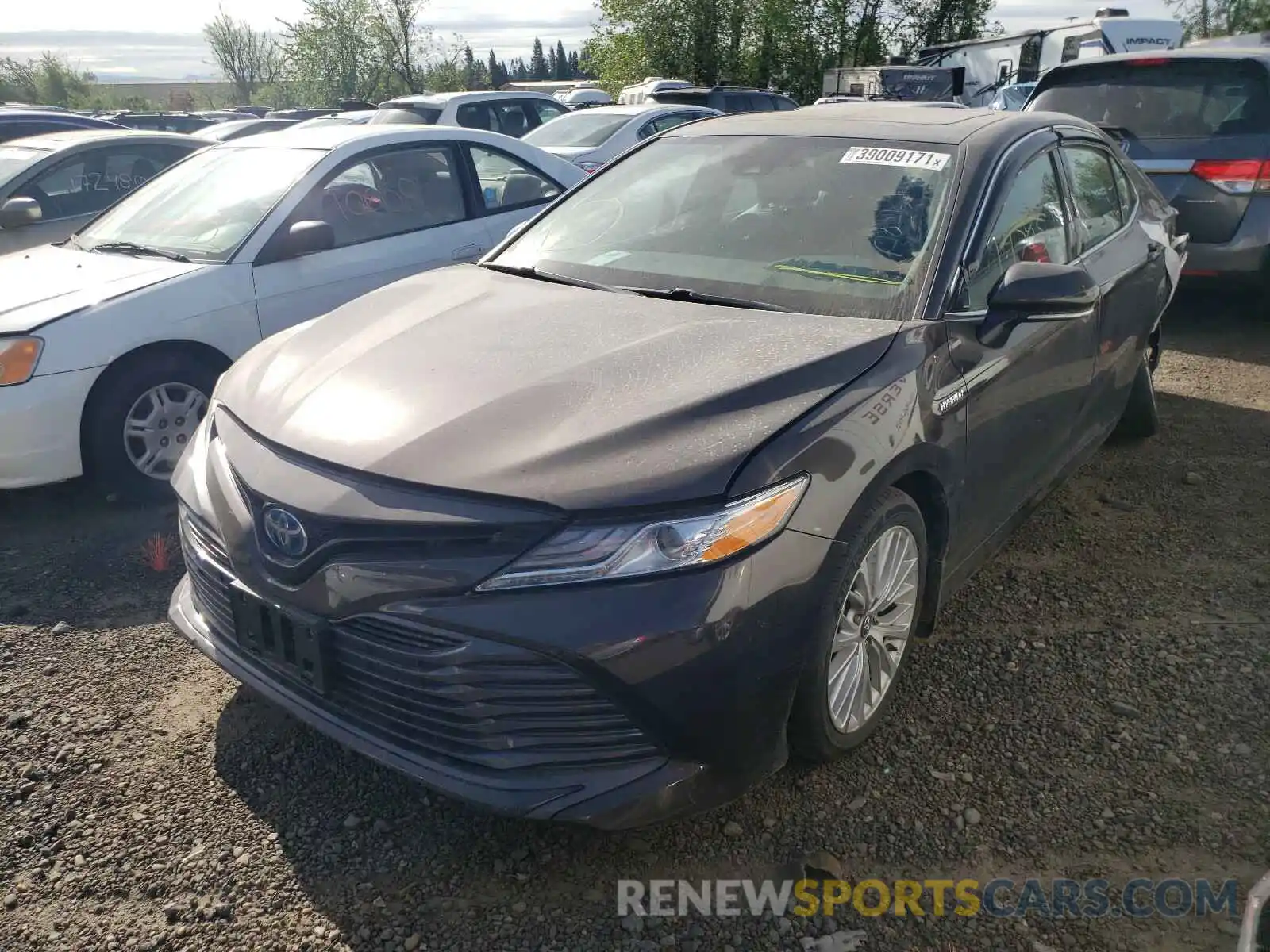 2 Photograph of a damaged car 4T1B21HK3KU013086 TOYOTA CAMRY 2019