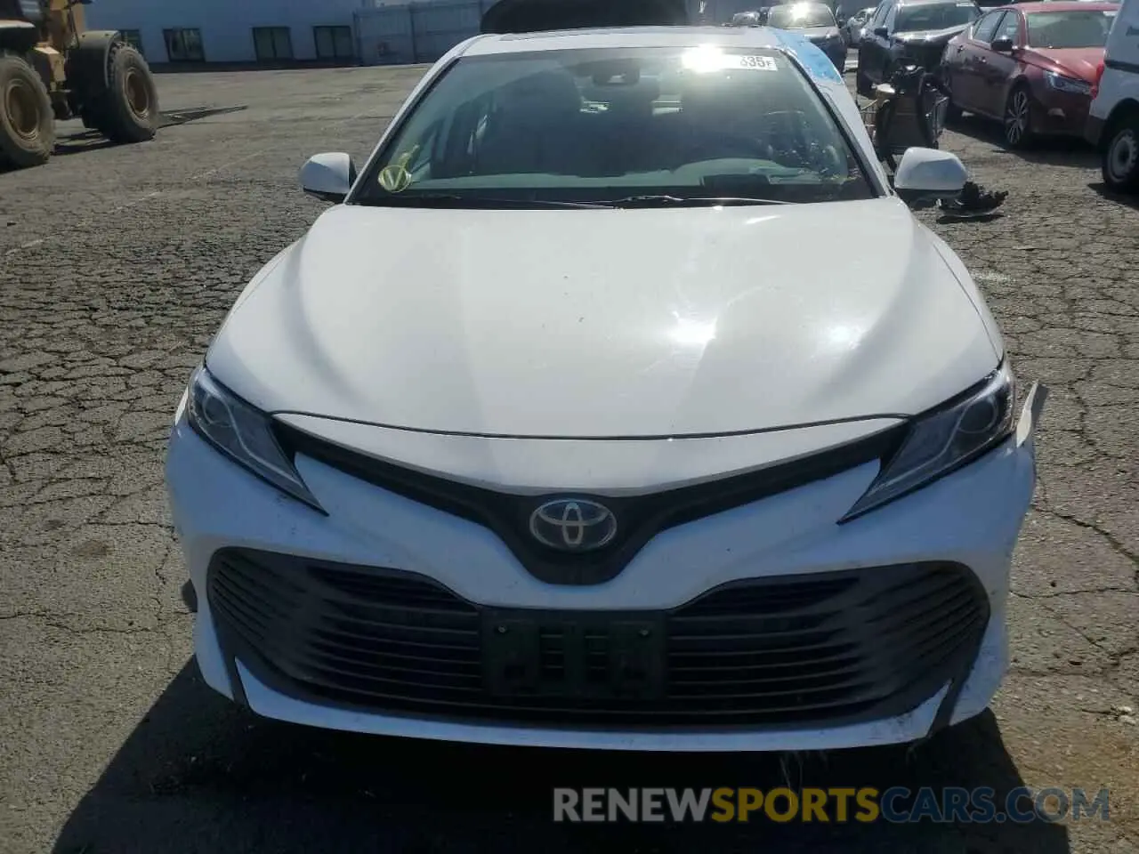 5 Photograph of a damaged car 4T1B21HK3KU516262 TOYOTA CAMRY 2019