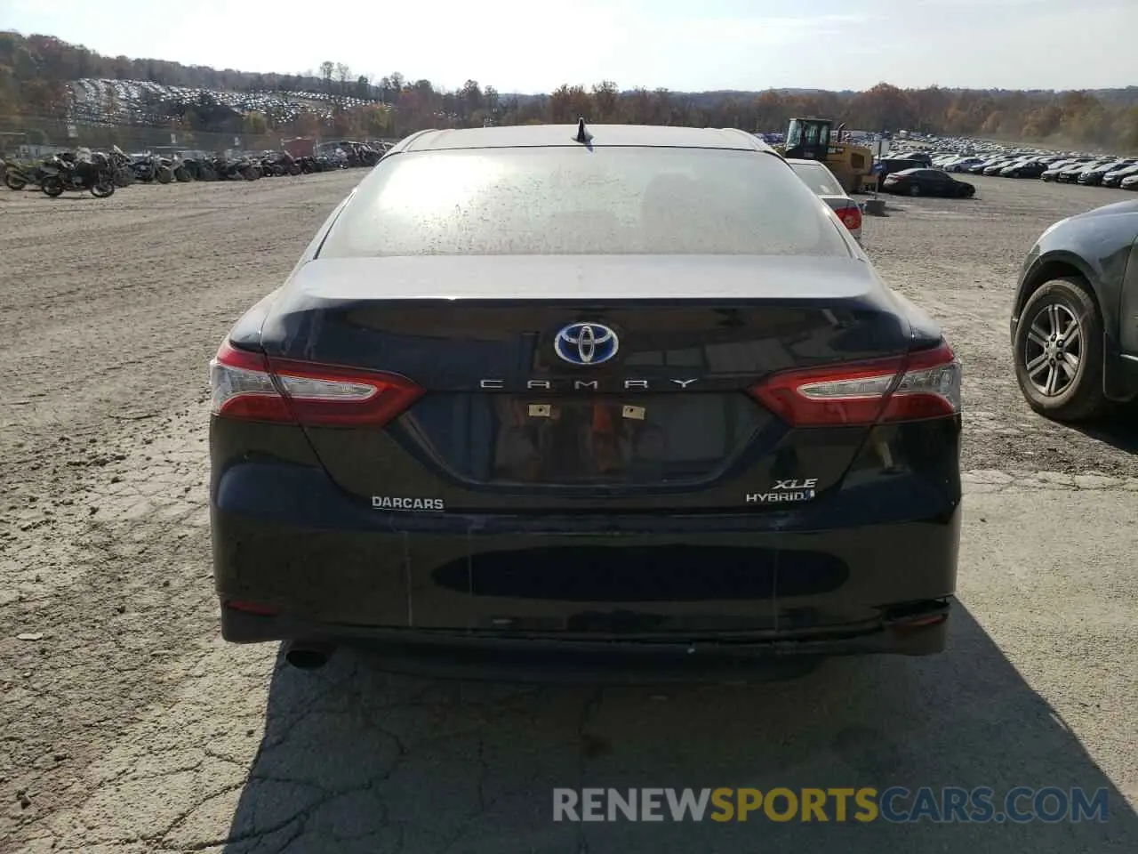 6 Photograph of a damaged car 4T1B21HK3KU520411 TOYOTA CAMRY 2019