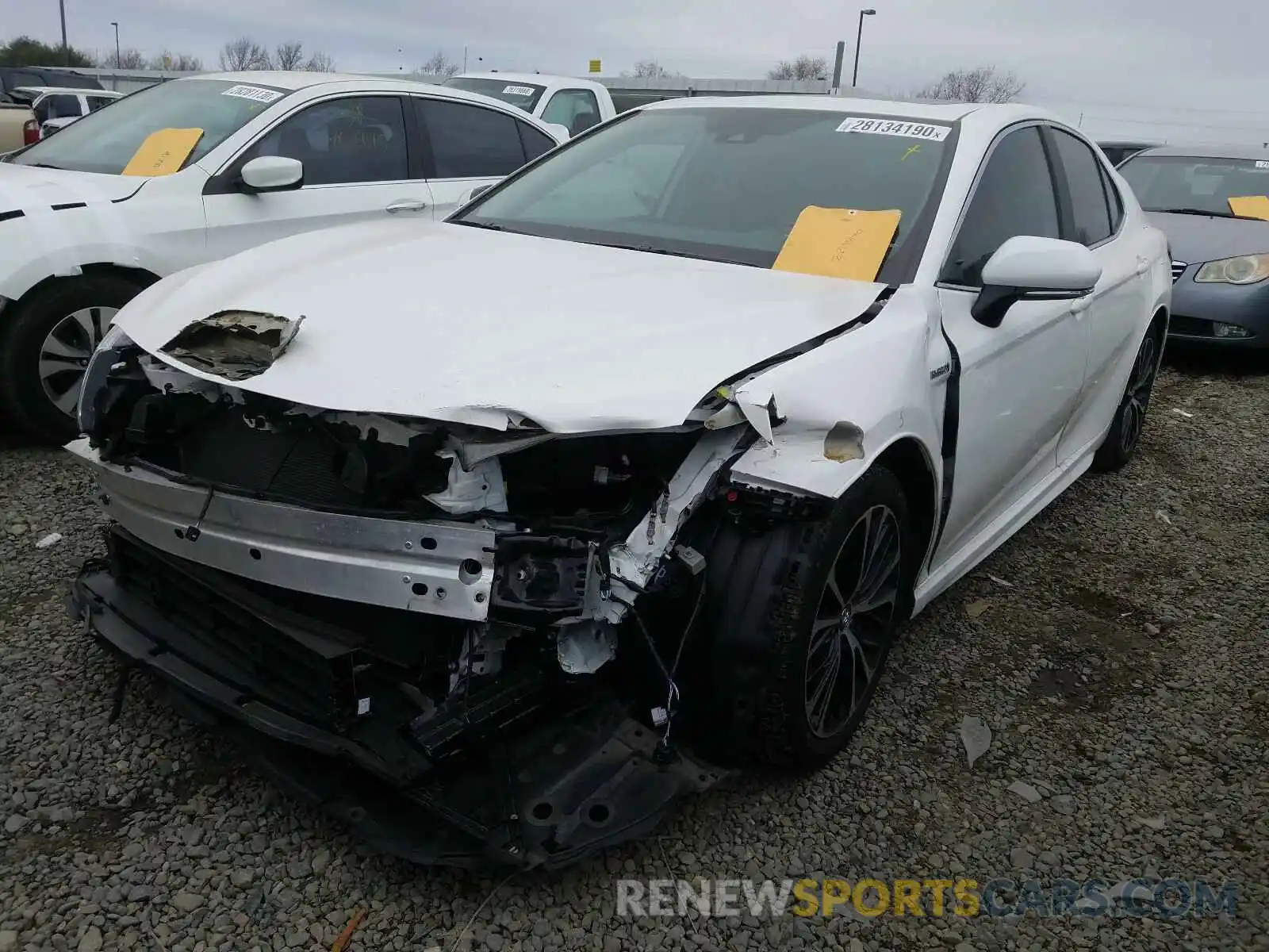 2 Photograph of a damaged car 4T1B21HK3KU521249 TOYOTA CAMRY 2019