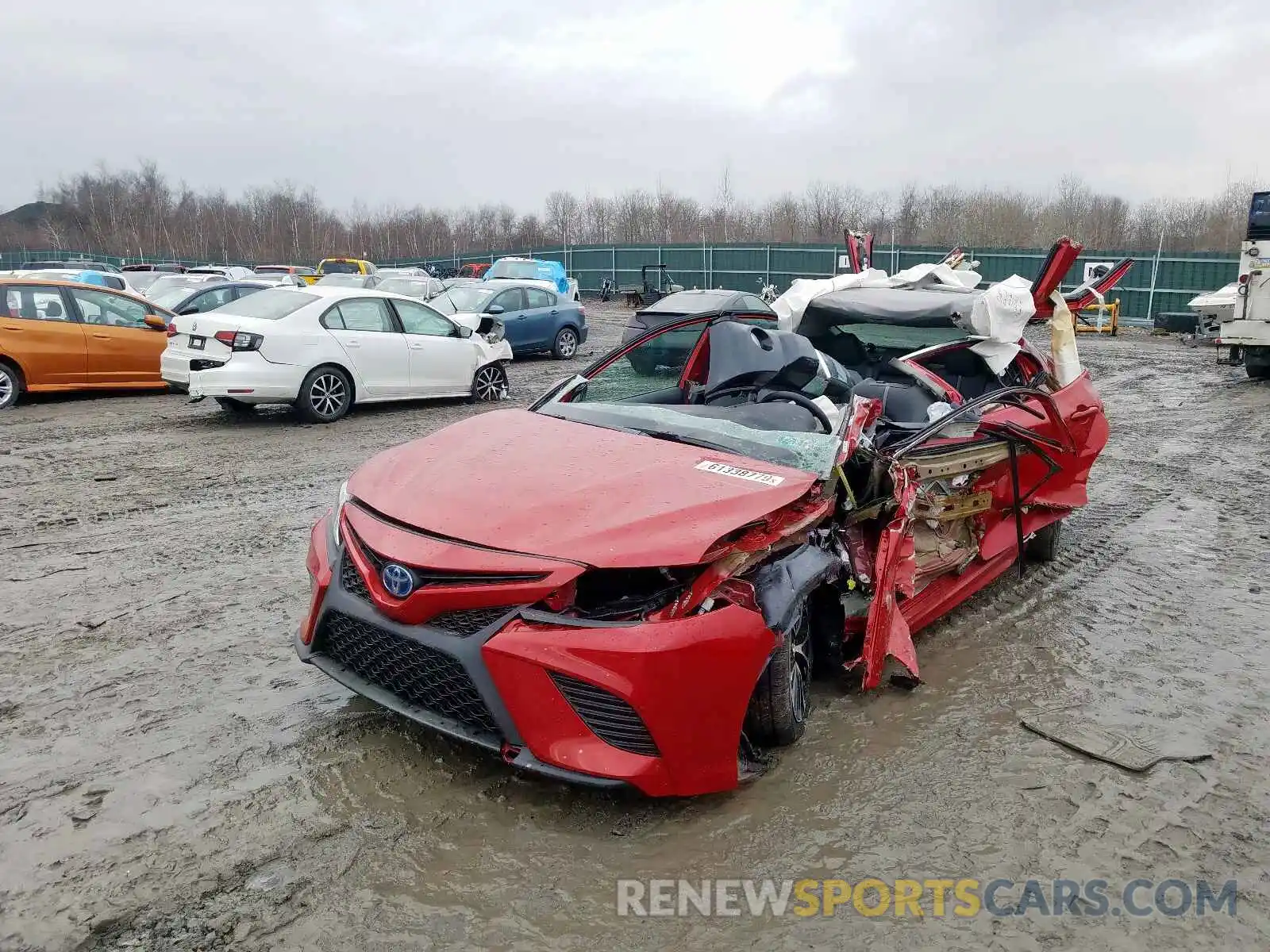 2 Photograph of a damaged car 4T1B21HK4KU013324 TOYOTA CAMRY 2019