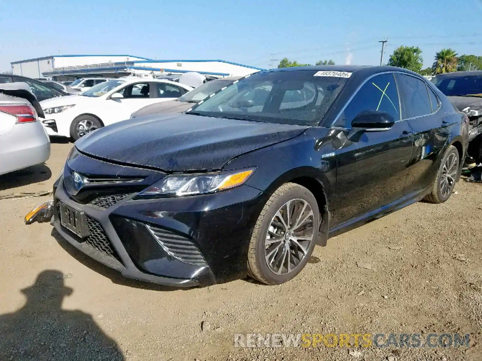 2 Photograph of a damaged car 4T1B21HK4KU513273 TOYOTA CAMRY 2019