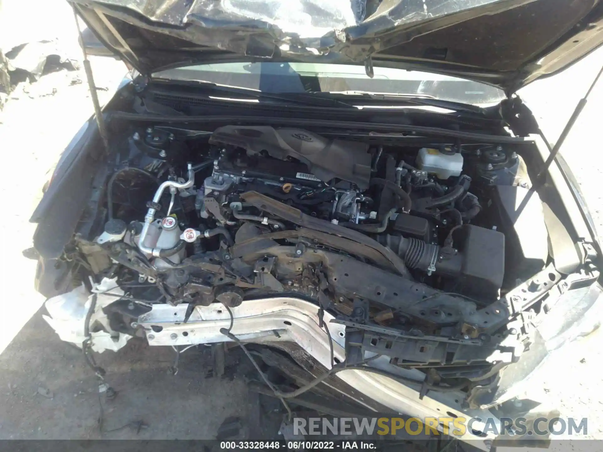 10 Photograph of a damaged car 4T1B21HK5KU009945 TOYOTA CAMRY 2019