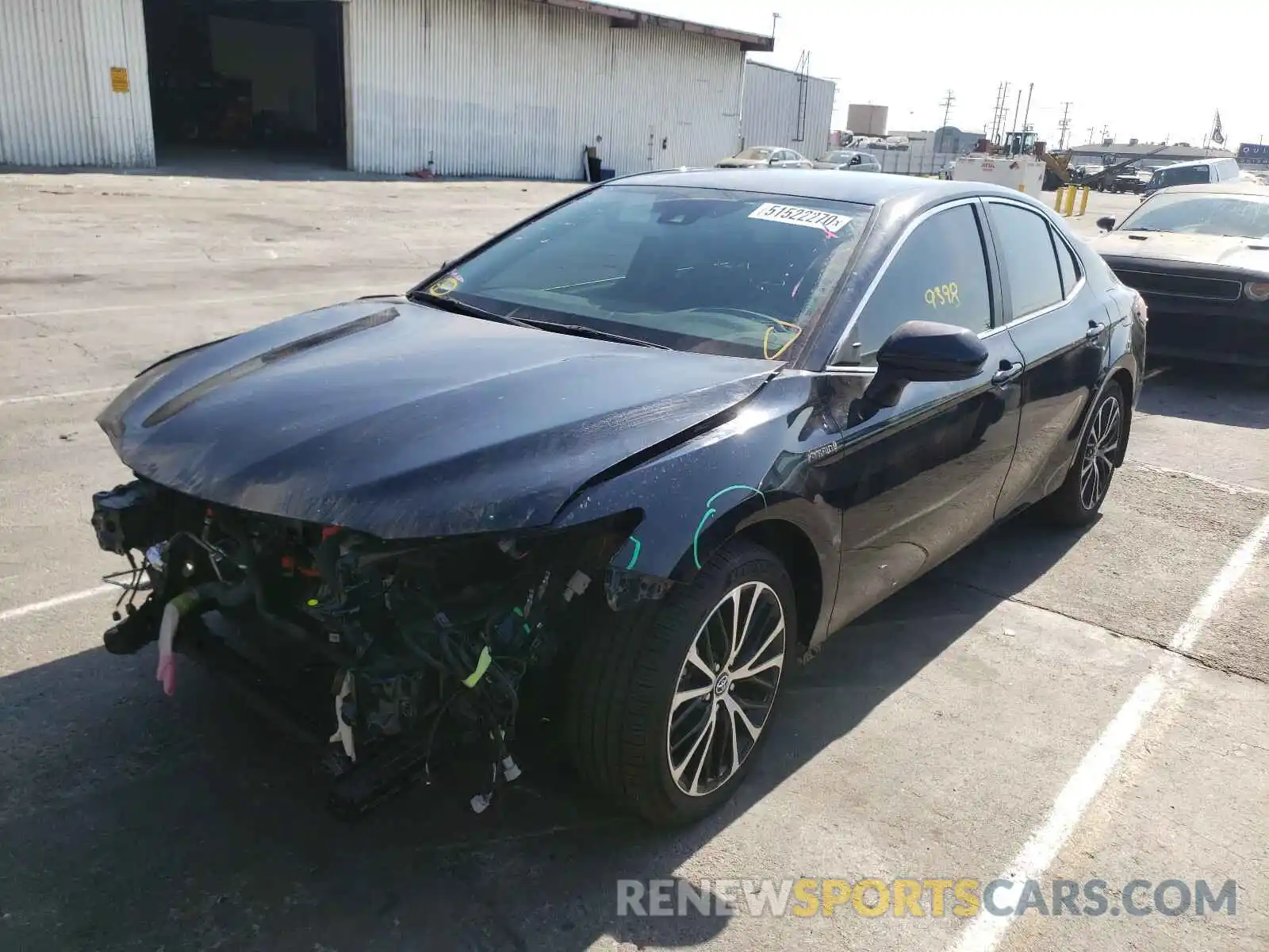 2 Photograph of a damaged car 4T1B21HK5KU013672 TOYOTA CAMRY 2019