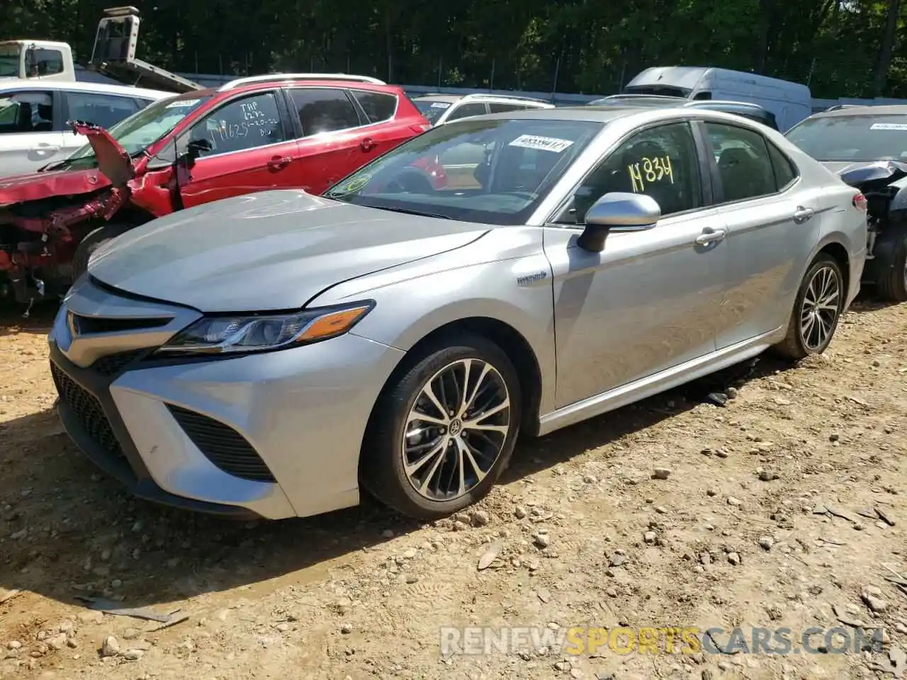 2 Photograph of a damaged car 4T1B21HK5KU013770 TOYOTA CAMRY 2019