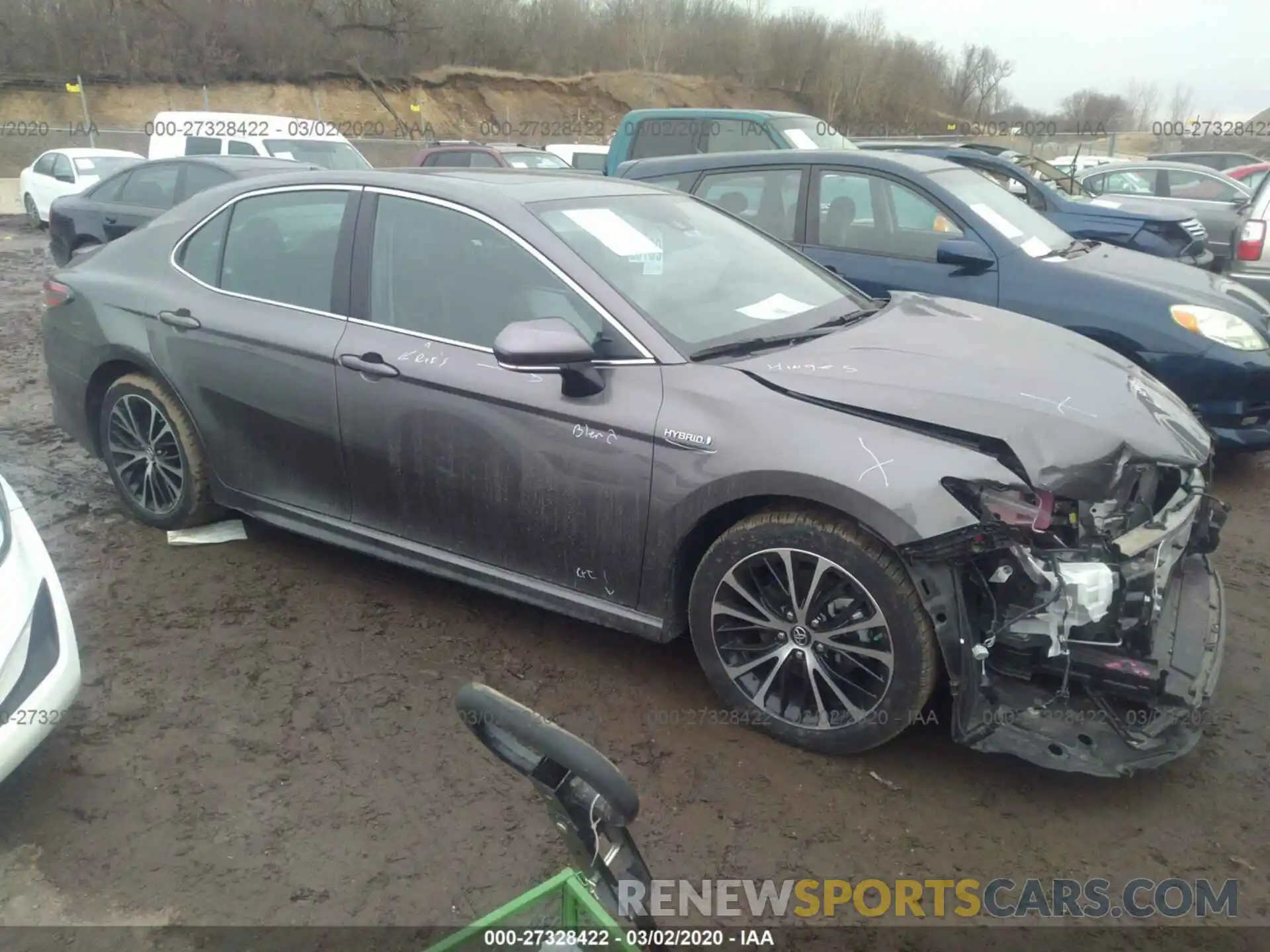 1 Photograph of a damaged car 4T1B21HK5KU516411 TOYOTA CAMRY 2019