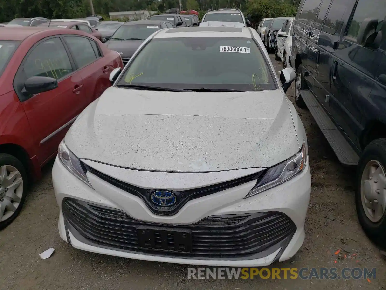 9 Photograph of a damaged car 4T1B21HK7KU515423 TOYOTA CAMRY 2019