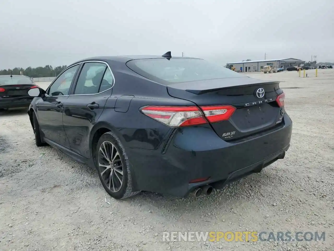 2 Photograph of a damaged car 4T1B21HK7KU517642 TOYOTA CAMRY 2019