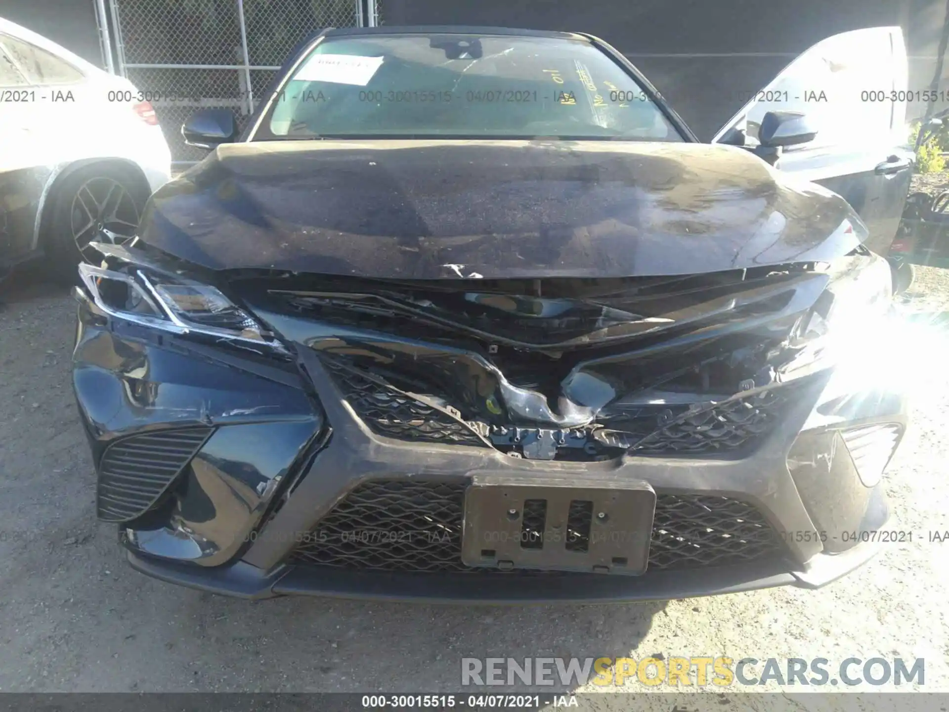 6 Photograph of a damaged car 4T1B21HK7KU520900 TOYOTA CAMRY 2019