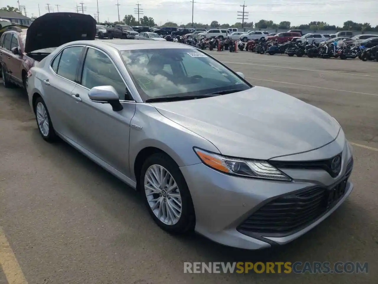 1 Photograph of a damaged car 4T1B21HK8KU521585 TOYOTA CAMRY 2019