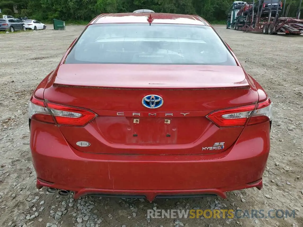 6 Photograph of a damaged car 4T1B21HK9KU011729 TOYOTA CAMRY 2019