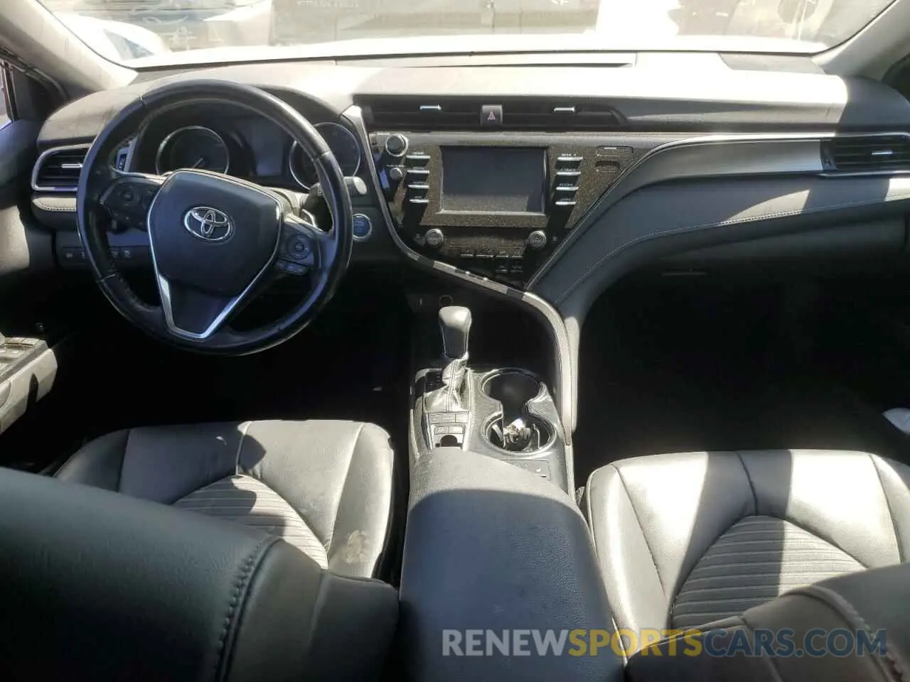 8 Photograph of a damaged car 4T1B21HK9KU012119 TOYOTA CAMRY 2019