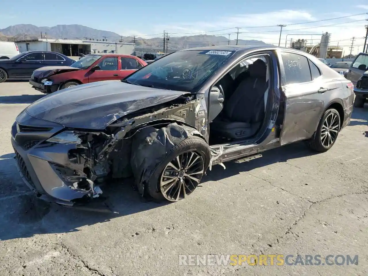 1 Photograph of a damaged car 4T1B21HK9KU521417 TOYOTA CAMRY 2019