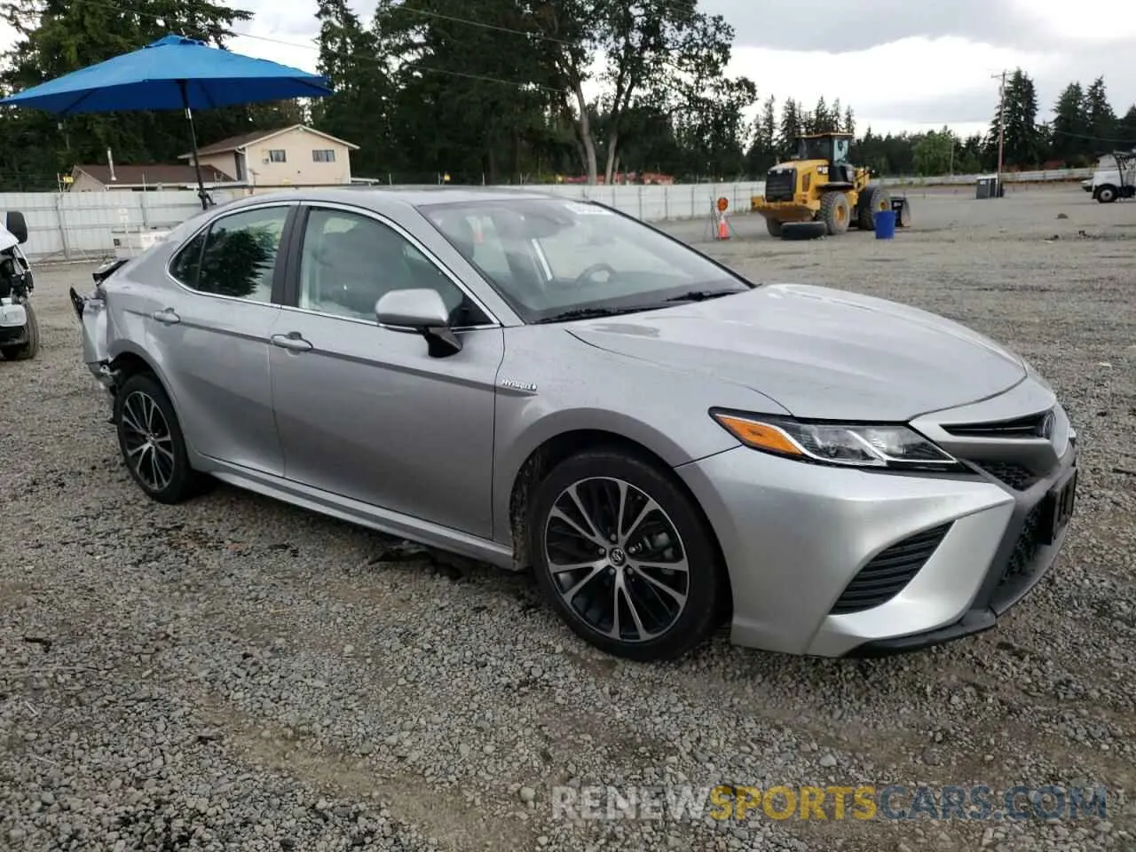 4 Photograph of a damaged car 4T1B21HKXKU511706 TOYOTA CAMRY 2019