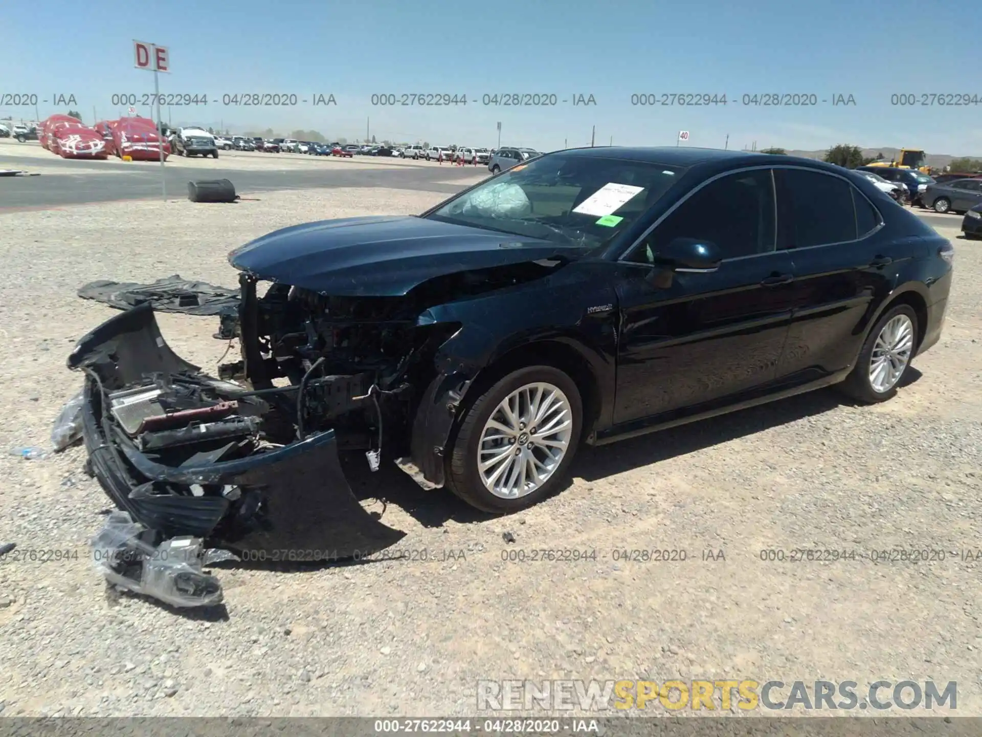 2 Photograph of a damaged car 4T1B21HKXKU512077 TOYOTA CAMRY 2019