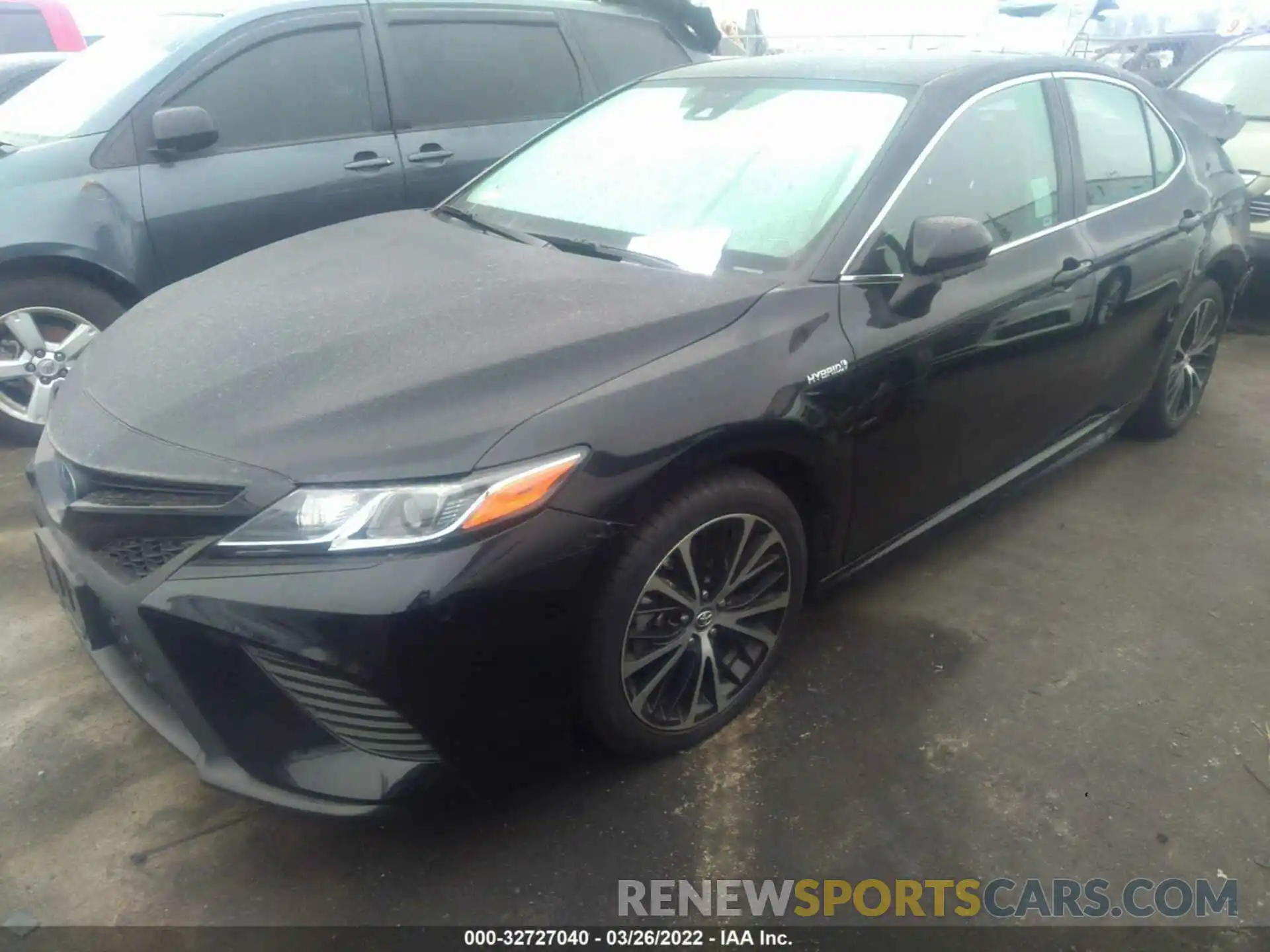 2 Photograph of a damaged car 4T1B21HKXKU520874 TOYOTA CAMRY 2019