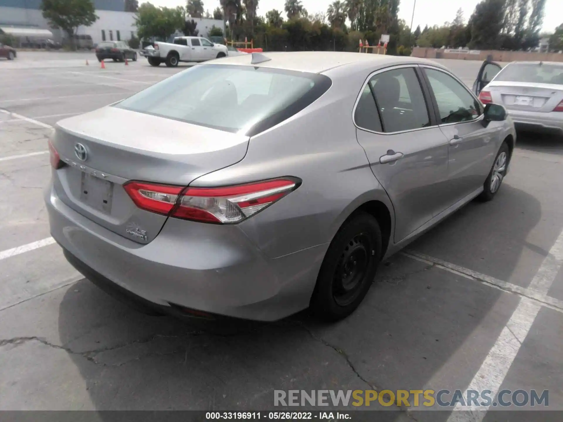 4 Photograph of a damaged car 4T1B31HK0KU508763 TOYOTA CAMRY 2019