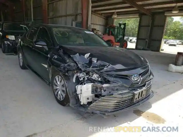 1 Photograph of a damaged car 4T1B31HK0KU512005 TOYOTA CAMRY 2019