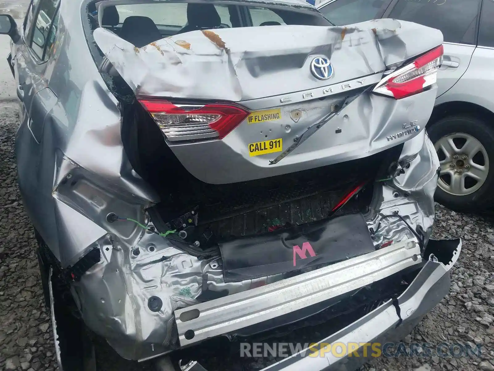 9 Photograph of a damaged car 4T1B31HK0KU513459 TOYOTA CAMRY 2019