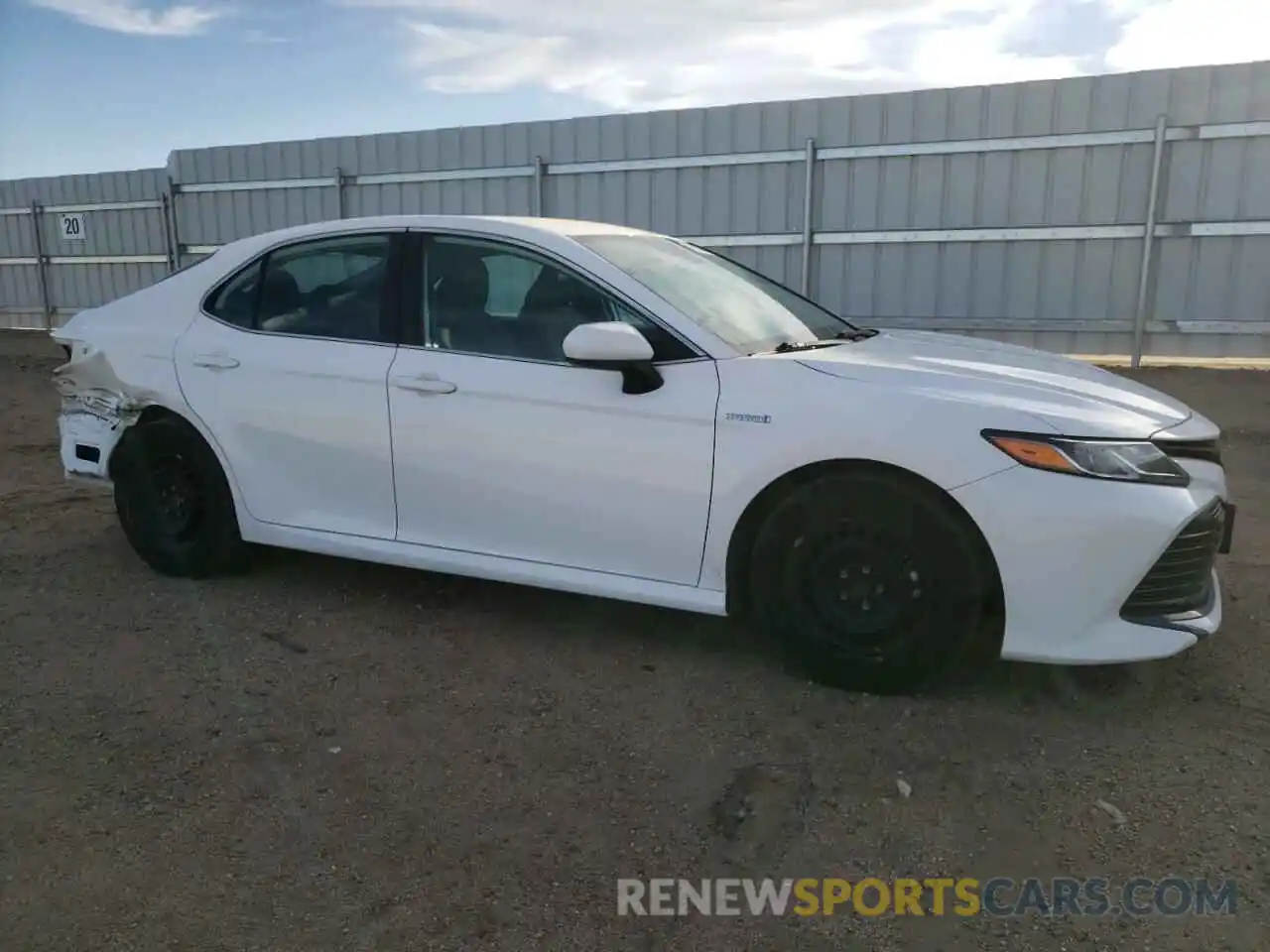 4 Photograph of a damaged car 4T1B31HK1KU006568 TOYOTA CAMRY 2019