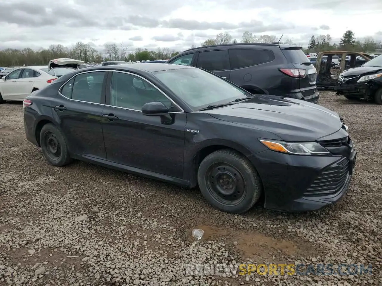 4 Photograph of a damaged car 4T1B31HK1KU512465 TOYOTA CAMRY 2019
