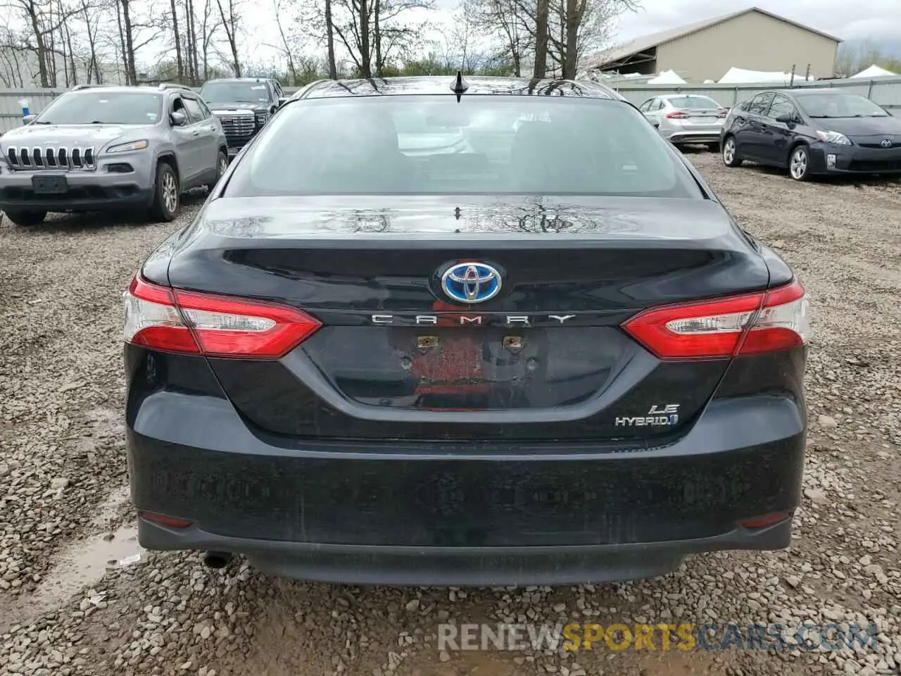 6 Photograph of a damaged car 4T1B31HK1KU512465 TOYOTA CAMRY 2019