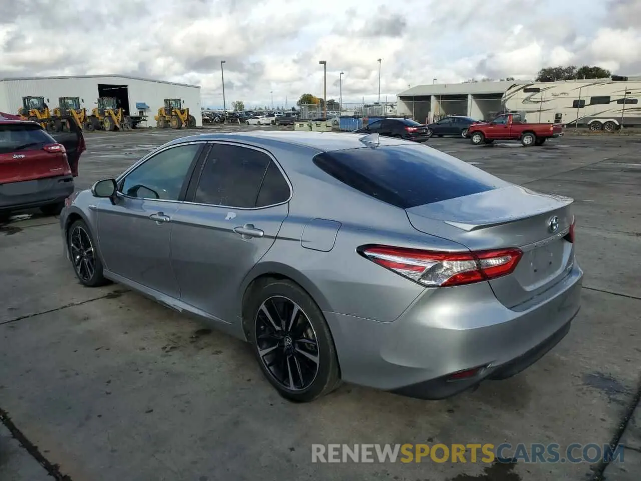 2 Photograph of a damaged car 4T1B31HK2KU005333 TOYOTA CAMRY 2019