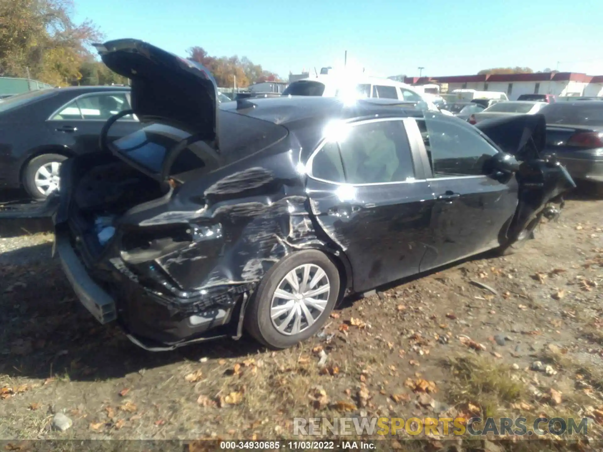 4 Photograph of a damaged car 4T1B31HK2KU510773 TOYOTA CAMRY 2019