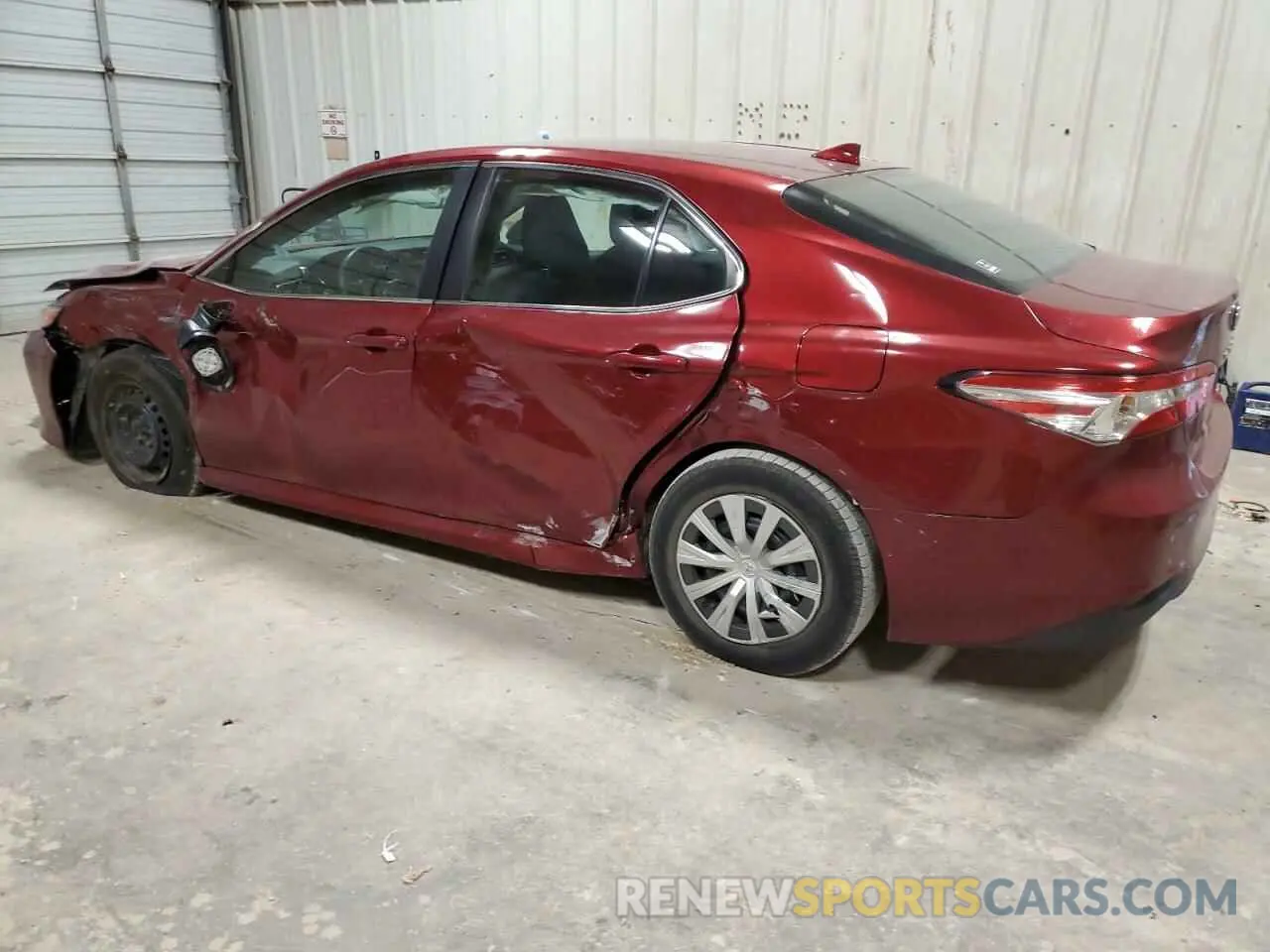 2 Photograph of a damaged car 4T1B31HK2KU511213 TOYOTA CAMRY 2019