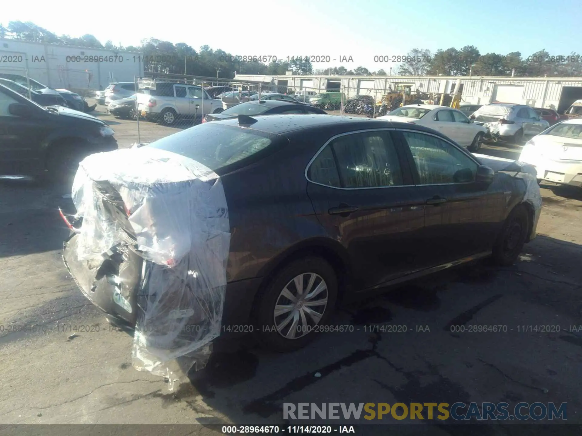 4 Photograph of a damaged car 4T1B31HK2KU513849 TOYOTA CAMRY 2019