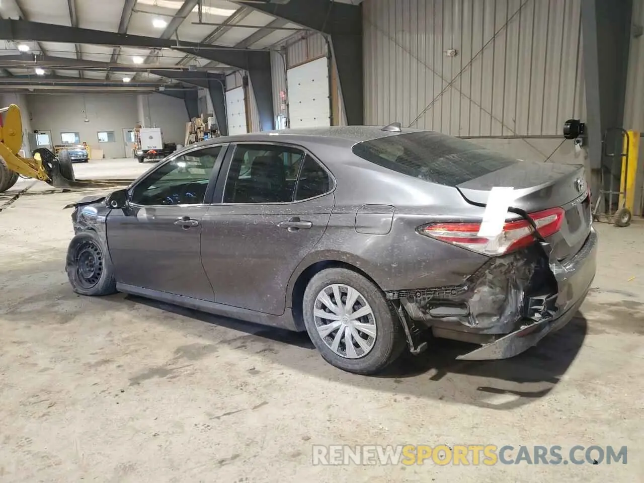 2 Photograph of a damaged car 4T1B31HK3KU005177 TOYOTA CAMRY 2019