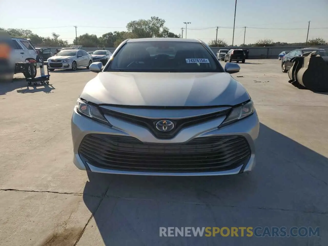 5 Photograph of a damaged car 4T1B31HK3KU005258 TOYOTA CAMRY 2019