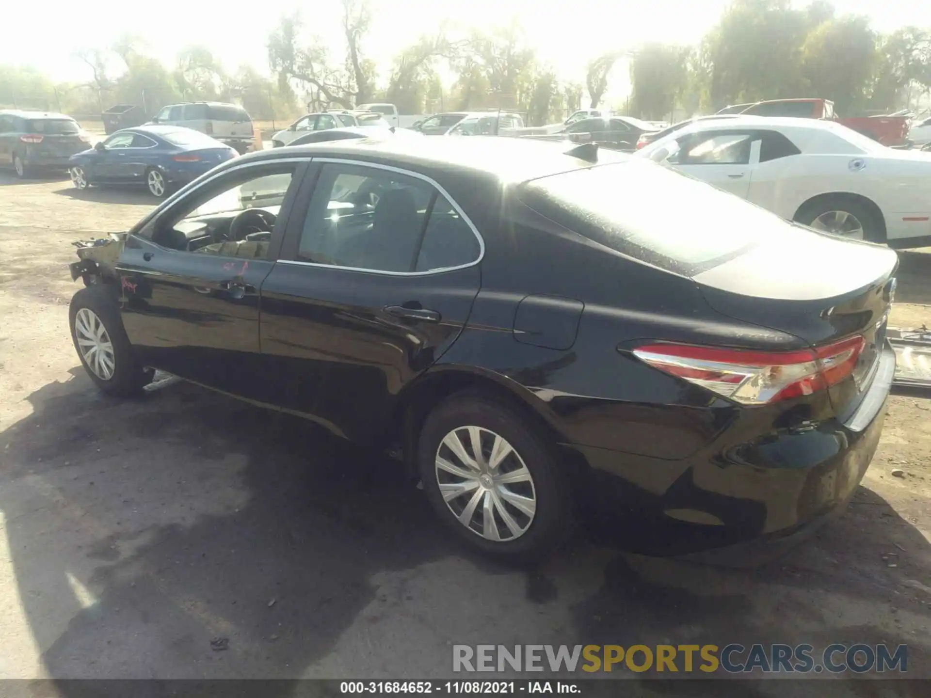 3 Photograph of a damaged car 4T1B31HK3KU006443 TOYOTA CAMRY 2019