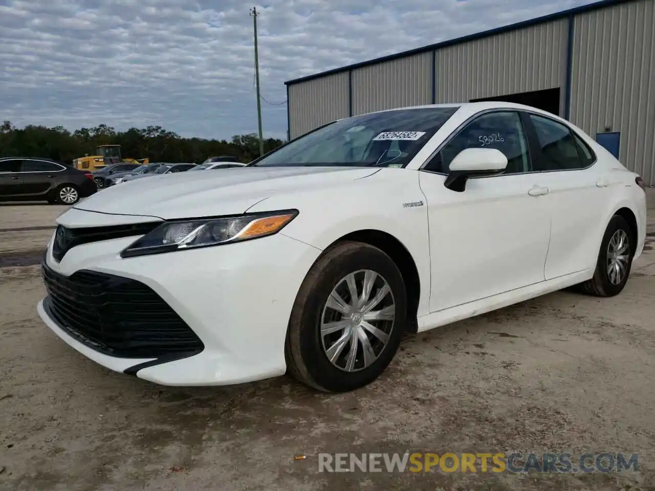 1 Photograph of a damaged car 4T1B31HK3KU008919 TOYOTA CAMRY 2019