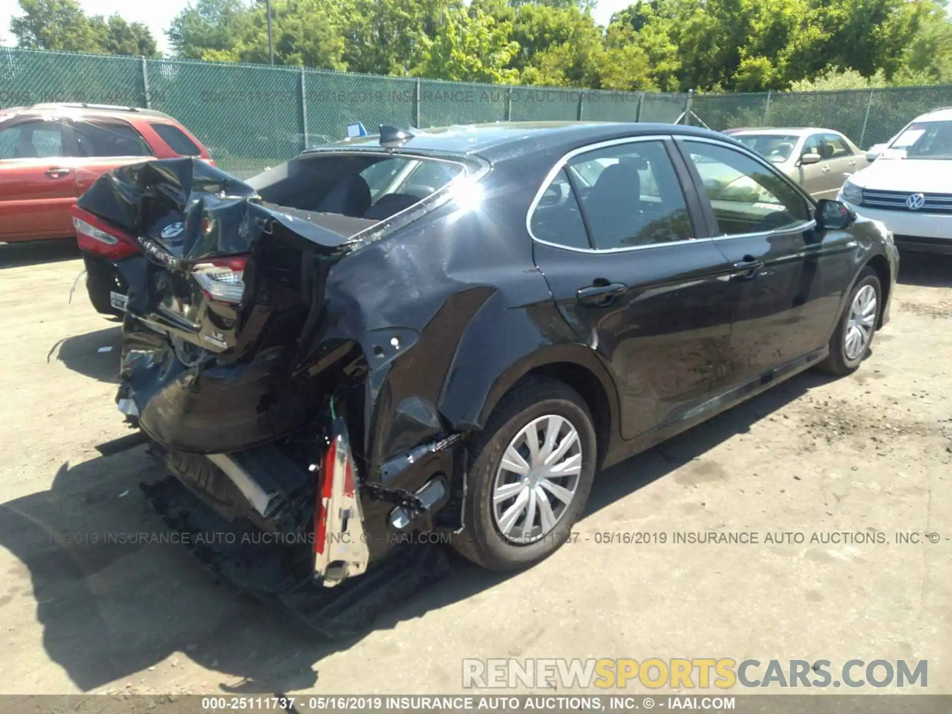 4 Photograph of a damaged car 4T1B31HK3KU509311 TOYOTA CAMRY 2019