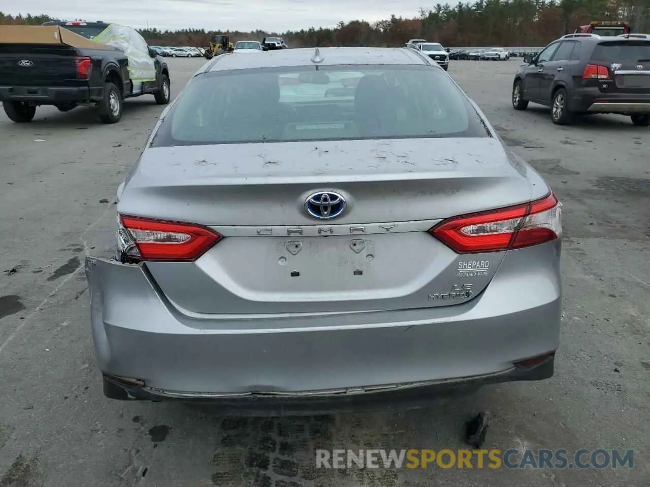 6 Photograph of a damaged car 4T1B31HK3KU509485 TOYOTA CAMRY 2019